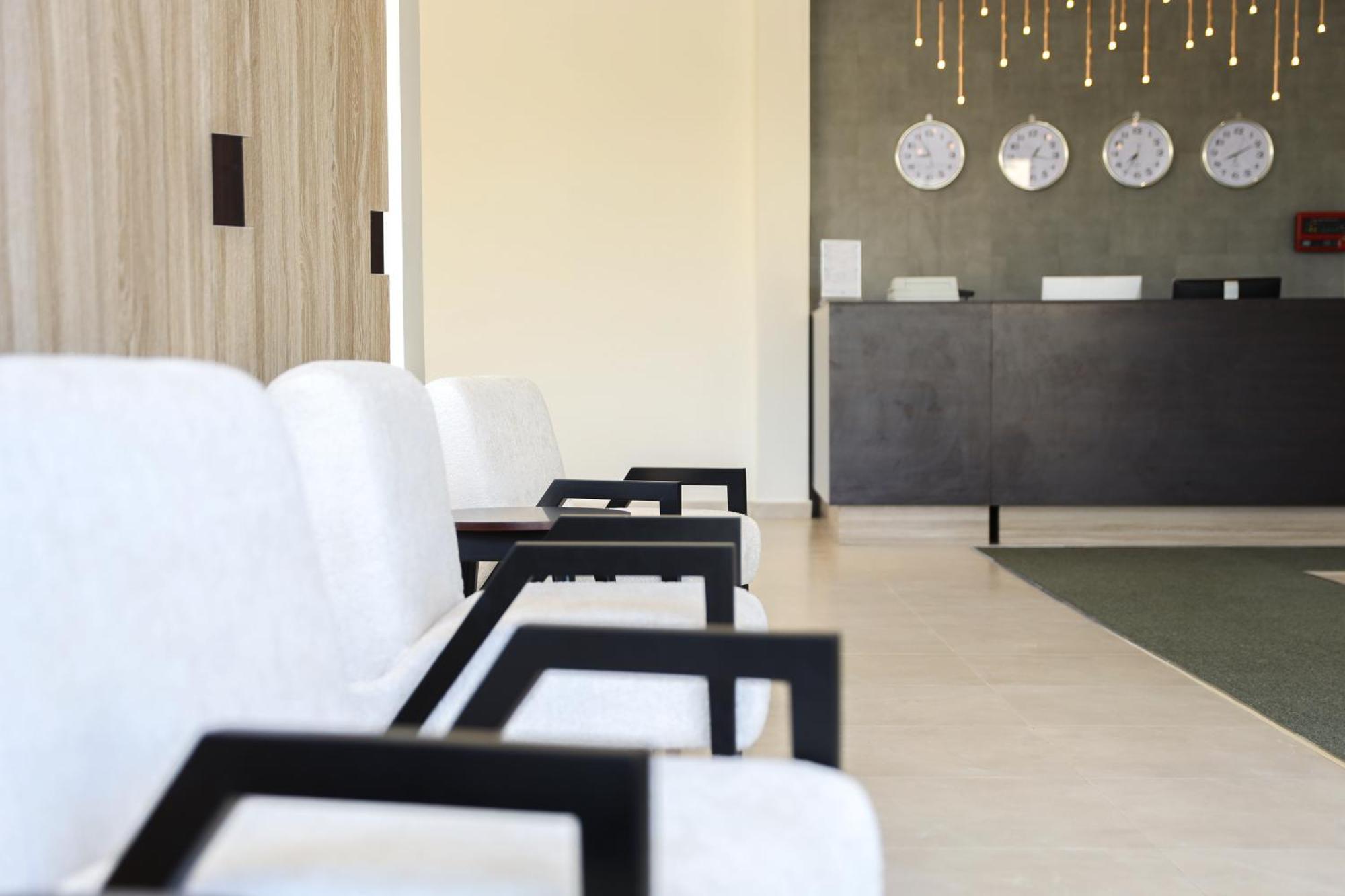 Riviera Suites , Hotel Apartement 수르 외부 사진
