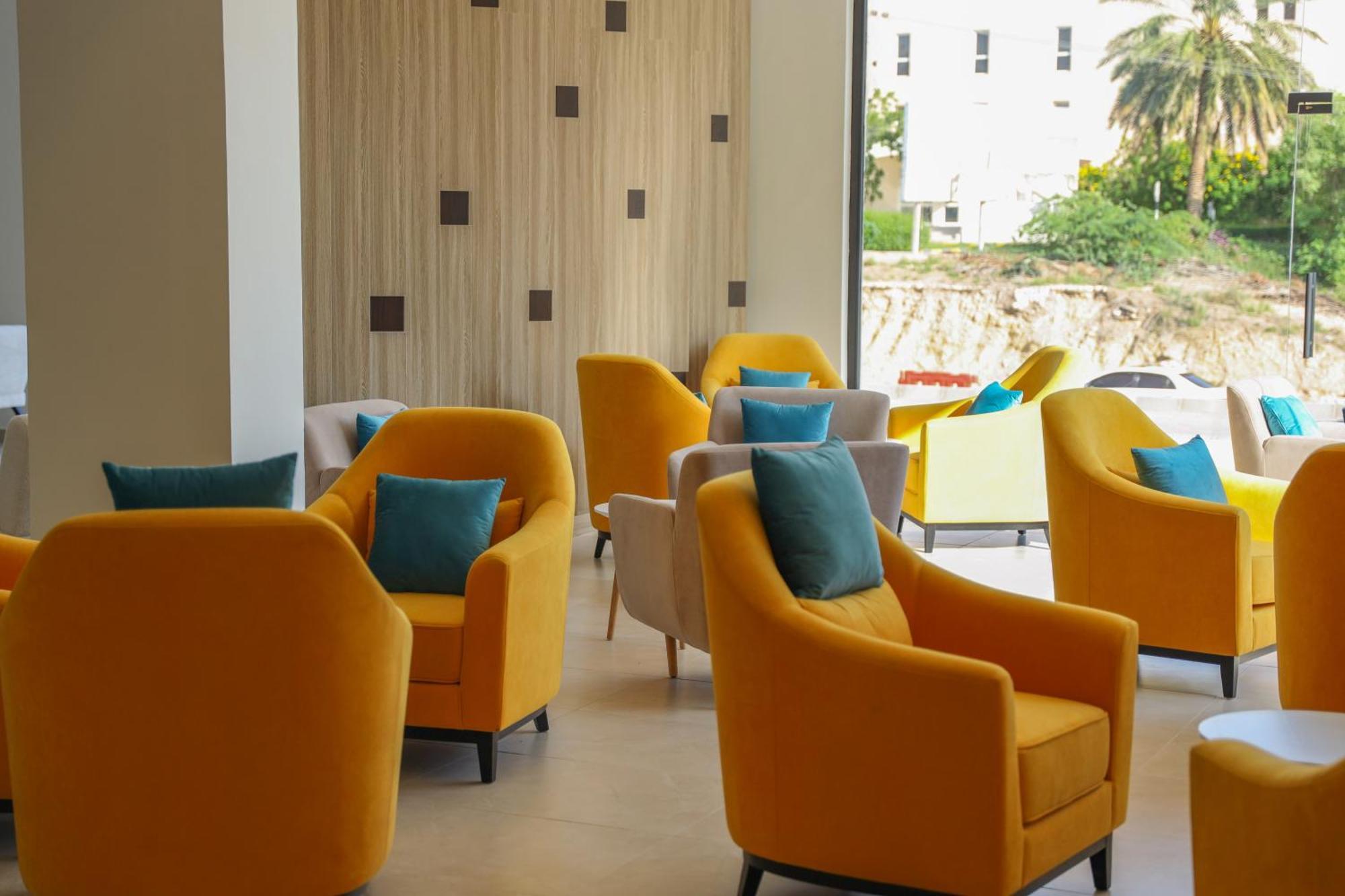 Riviera Suites , Hotel Apartement 수르 외부 사진